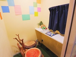 画像　親子で鑑賞できる個室スペースの写真