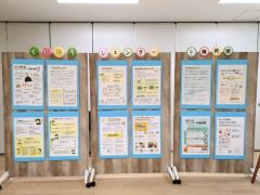 画像　DEIに関する手づくりパネル掲示の様子